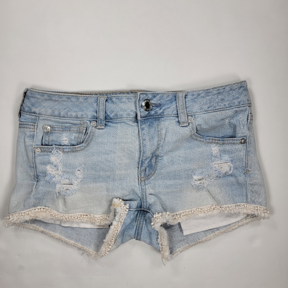 American Eagle Sz 4 Shortie  Shorts Crochet Macrame Hem